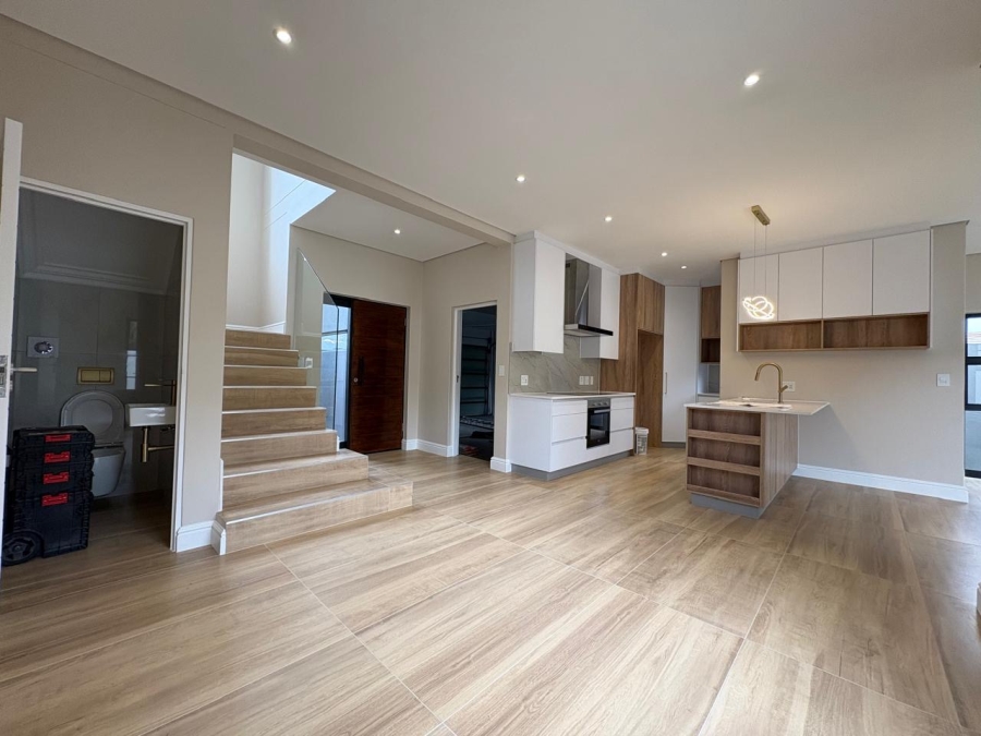 3 Bedroom Property for Sale in Sandown Western Cape